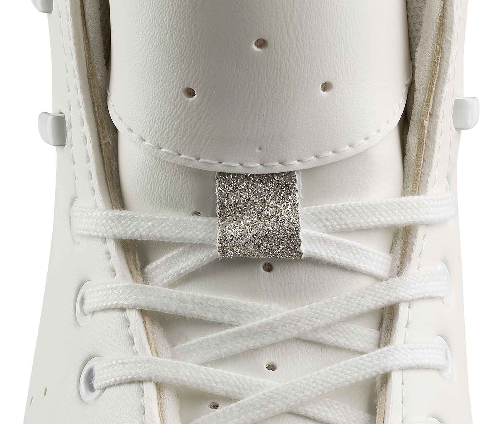 Bota Edea Esordio